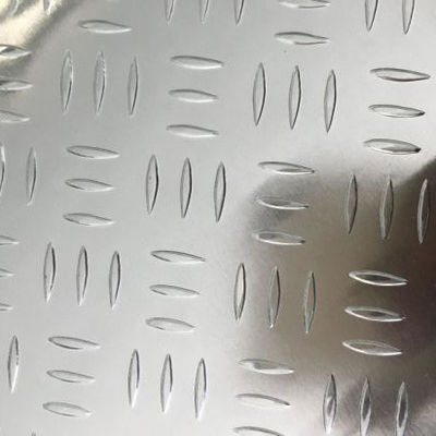 凸字 凸字 1050 1060 1100 3003 3105 アルミニウムチェックシート